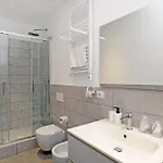 Ticinese 28 Apartamento