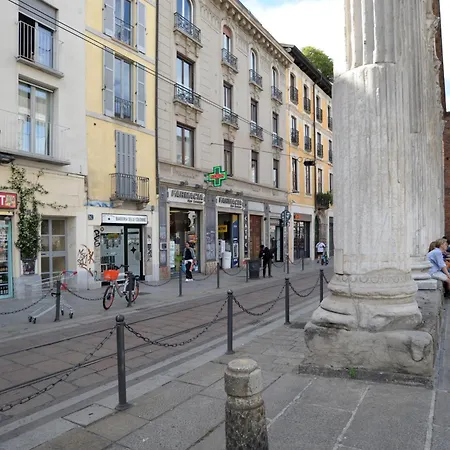 Ticinese 28 Apartamento *