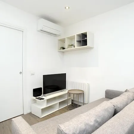 Ticinese 28 밀라노